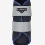 Grafter Brushing Boot Reflective