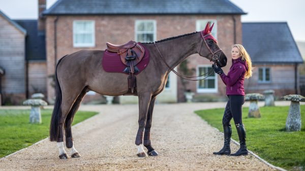 Soft Shell Anti Slip EuroJump Square Burgundy
