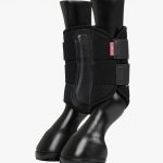Mesh Brushing Boot Black