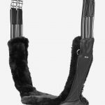 Arika Simuwool Contoured Long Stud Girth Black